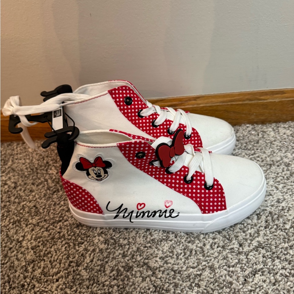 NWT Ground Up Minnie Mouse High-Top Sneakers Size 3